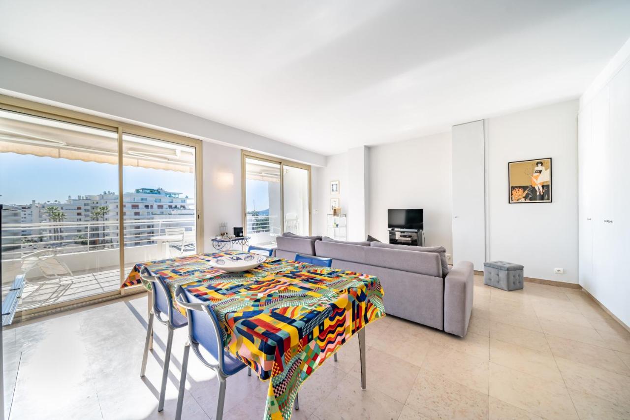 Palm Beach- Free Wifi- Parking- Sea View كان المظهر الخارجي الصورة