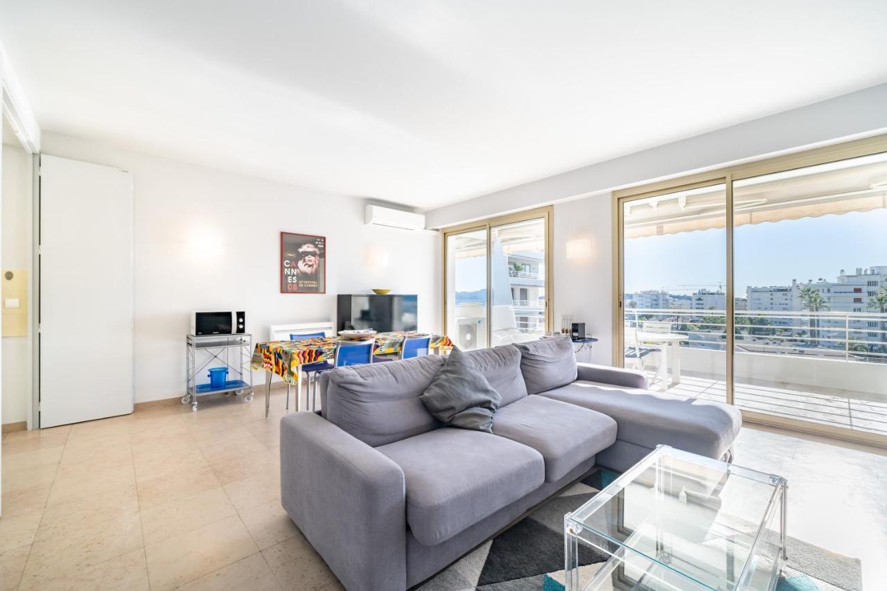 Palm Beach- Free Wifi- Parking- Sea View كان المظهر الخارجي الصورة