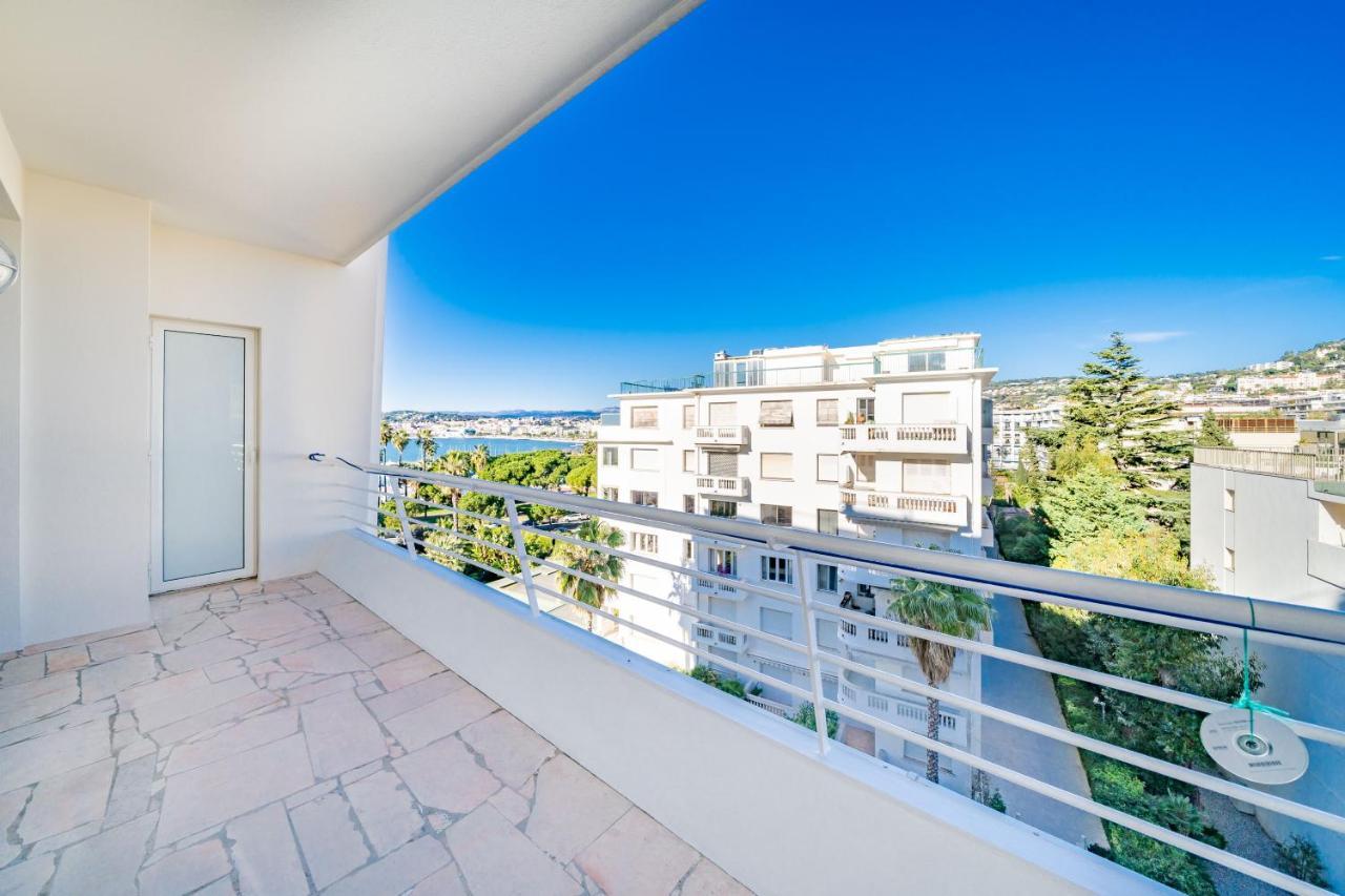 Palm Beach- Free Wifi- Parking- Sea View كان المظهر الخارجي الصورة